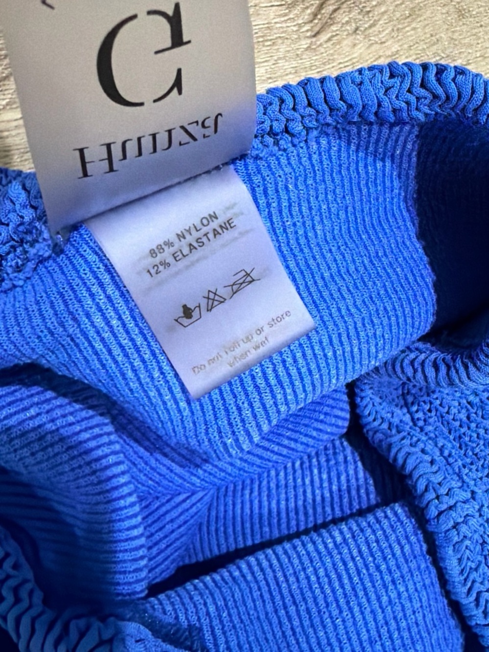 Hunza G Nancy one should one piece swimsuit in royal blue - Picture 6 of 6